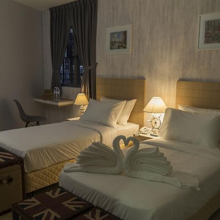 Lighthouse Hotel & Shortstay @ Damansara Uptown Petaling Jaya Bagian luar foto