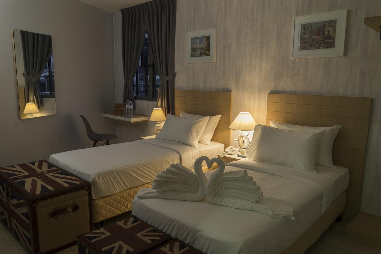 Lighthouse Hotel & Shortstay @ Damansara Uptown Petaling Jaya Bagian luar foto