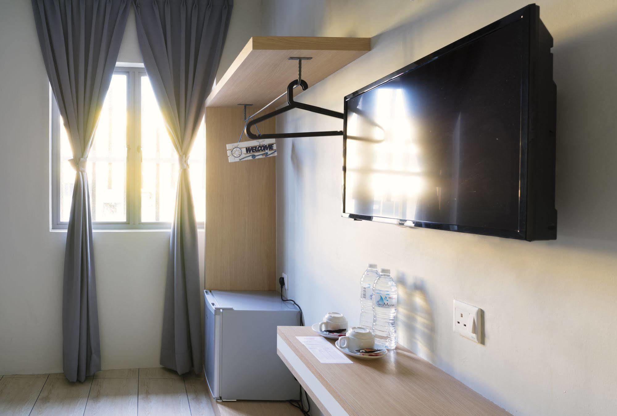 Lighthouse Hotel & Shortstay @ Damansara Uptown Petaling Jaya Bagian luar foto