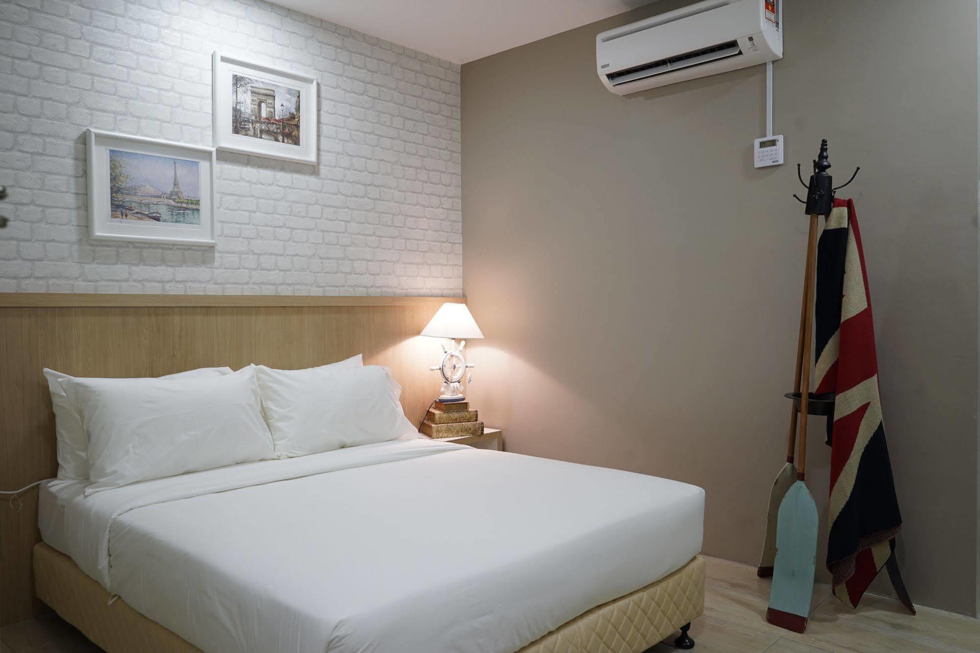 Lighthouse Hotel & Shortstay @ Damansara Uptown Petaling Jaya Bagian luar foto