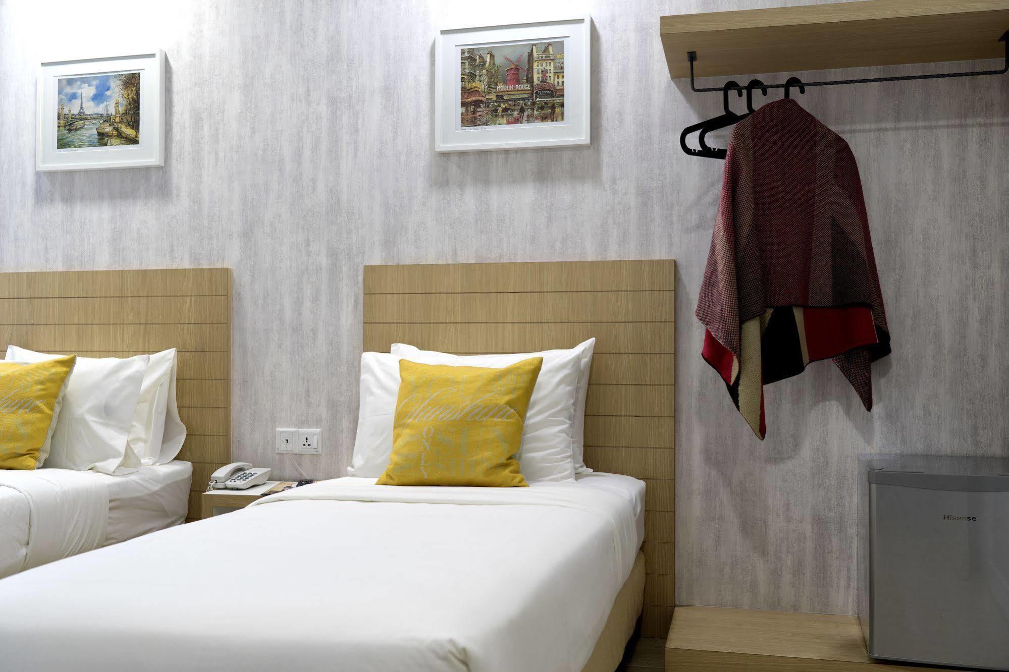 Lighthouse Hotel & Shortstay @ Damansara Uptown Petaling Jaya Bagian luar foto